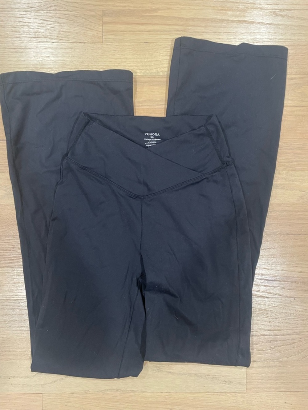 Yuhoga Black High-Rise V-Waist Leggings